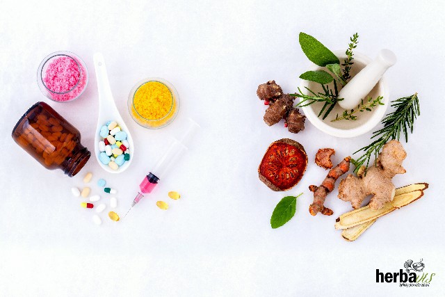 Można herbaty ziołowe stosować z innymi lekami ?